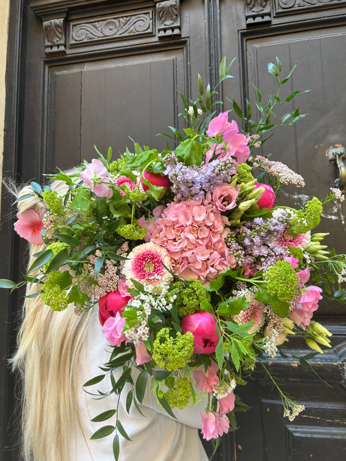 Bouquet de fleurs pastel Bloom réalisé par Arc en Ciel Fleurs à Nice 