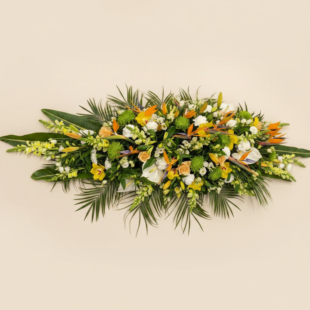 Raquette de fleurs jaunes pour obsèques En Mémoire réalisée par Arc en Ciel Fleurs.